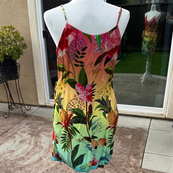 Farm Rio wrap dress - Picture 3 of 3